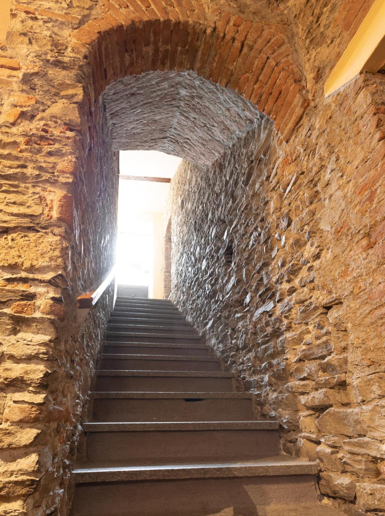 Maison Aubert In Centro Storico Aosta Kültér fotó